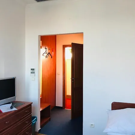 Hotel Nostalgia 2*