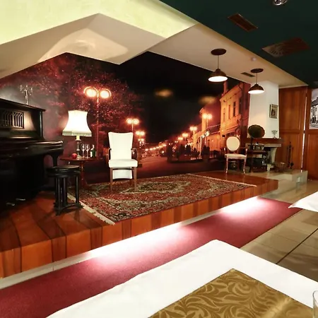 Nostalgia Hotel 2*